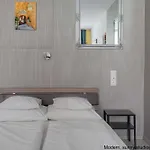 Kalvin Retreat * ブダペスト